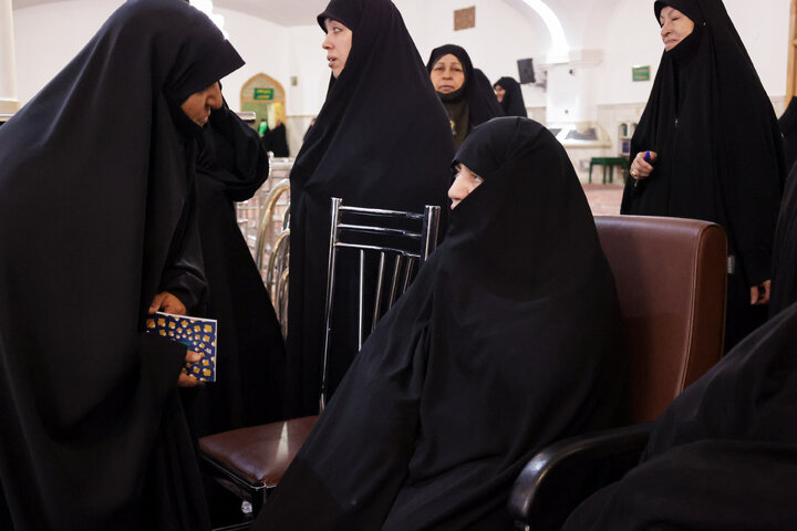 محفل قرآنی «ام‌ابیها» در حرم مطهر رضوی