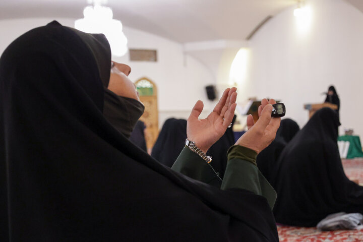 محفل قرآنی «ام‌ابیها» در حرم مطهر رضوی