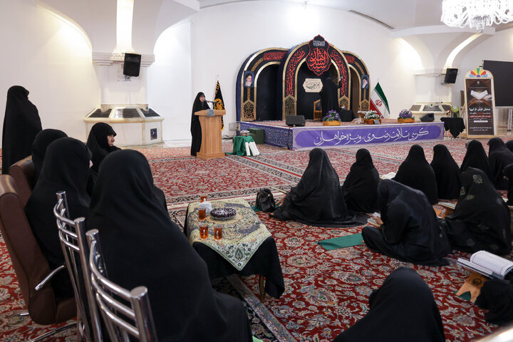 محفل قرآنی «ام‌ابیها» در حرم مطهر رضوی
