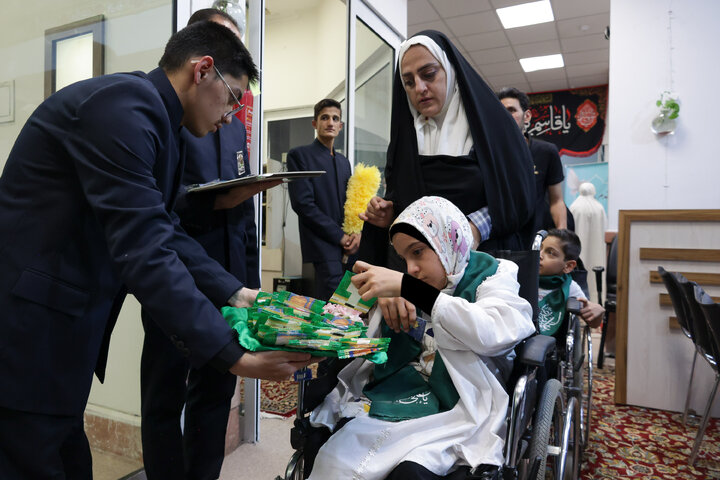 تشرف کاروان زیارتی تبریز به حرم مطهر رضوی