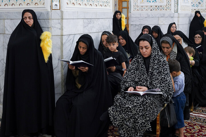 تشرف کاروان زیارتی تبریز به حرم مطهر رضوی