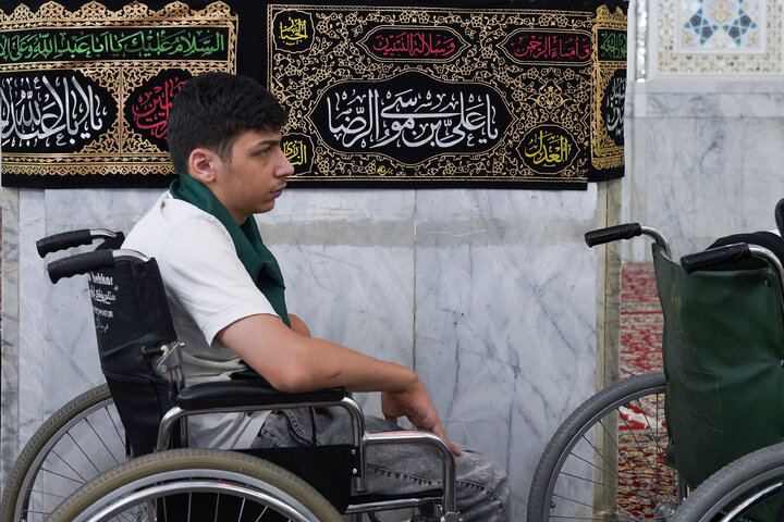 تشرف کاروان زیارتی تبریز به حرم مطهر رضوی