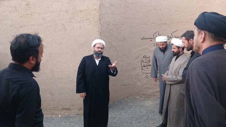 آماده‌سازیِ چهارمین سوگواره تجسّمی چادرِخاکی در شهر قم