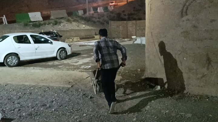 آماده‌سازیِ چهارمین سوگواره تجسّمی چادرِخاکی در شهر قم