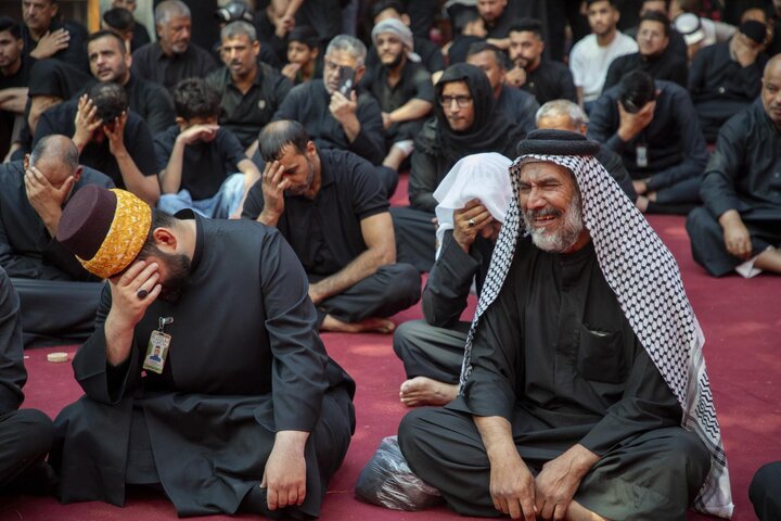 تقرير مصور/ العتبة العباسية المقدسة تقيم مجلس عزاء في اليوم الثامن من شهر المحرم