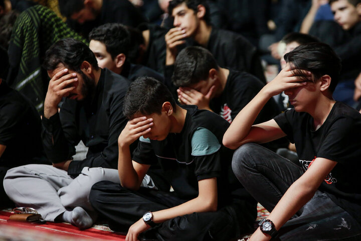 گزارش تصویری | عزاداری هیئات مذهبی استان سمنان در حسینیه حرم