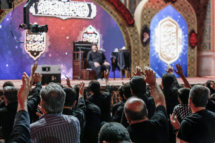 گزارش تصویری | عزاداری هیئات مذهبی استان سمنان در حسینیه حرم