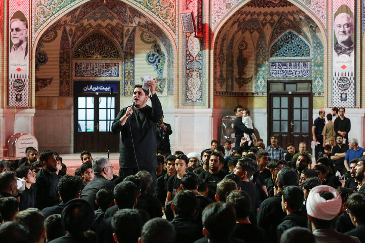 گزارش تصویری | عزاداری هیئات مذهبی استان سمنان در حسینیه حرم