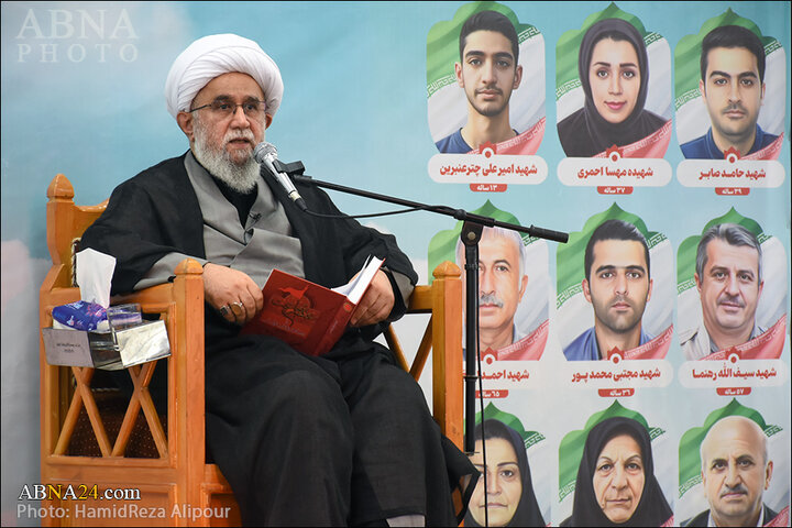 گزارش تصویری | مراسم گرامیداشت یاد و خاطره ۱۷ شهید مدافع وطن آستانه اشرفیه در حملات رژیم غاصب صهیونیستی