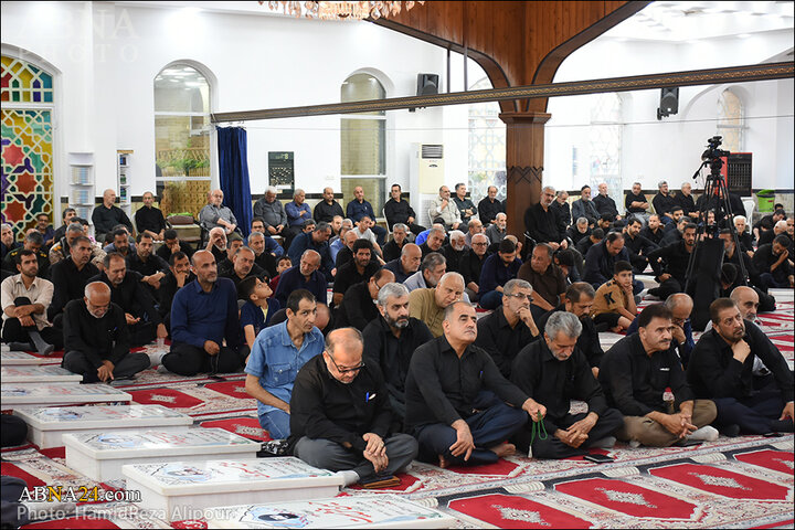 گزارش تصویری | مراسم گرامیداشت یاد و خاطره ۱۷ شهید مدافع وطن آستانه اشرفیه در حملات رژیم غاصب صهیونیستی