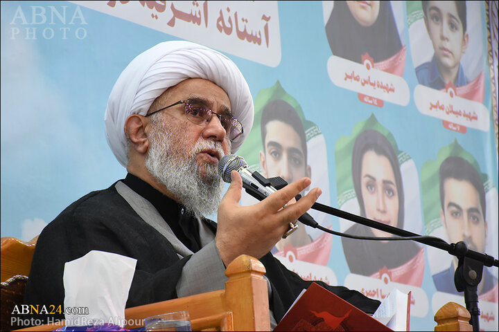 گزارش تصویری | مراسم گرامیداشت یاد و خاطره ۱۷ شهید مدافع وطن آستانه اشرفیه در حملات رژیم غاصب صهیونیستی