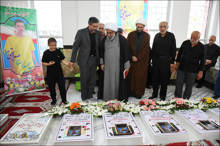 گزارش تصویری | مراسم گرامیداشت یاد و خاطره ۱۷ شهید مدافع وطن آستانه اشرفیه در حملات رژیم غاصب صهیونیستی