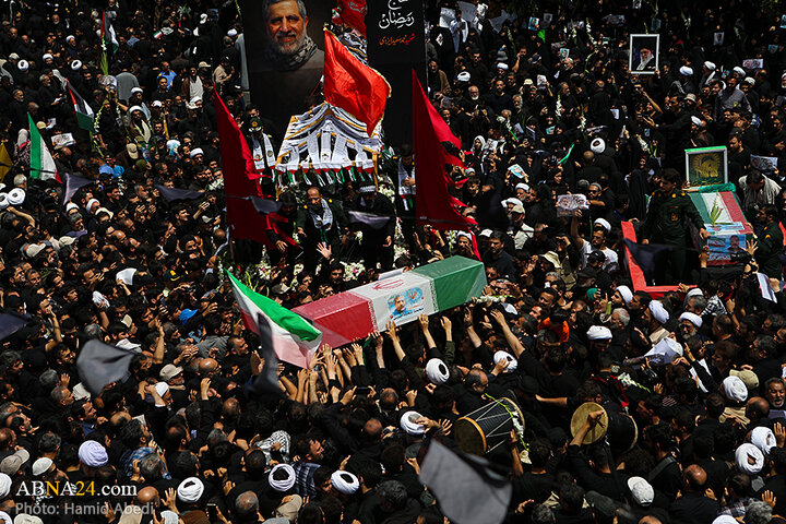 تشییع پیکر شهید «محمدسعید ایزدی»