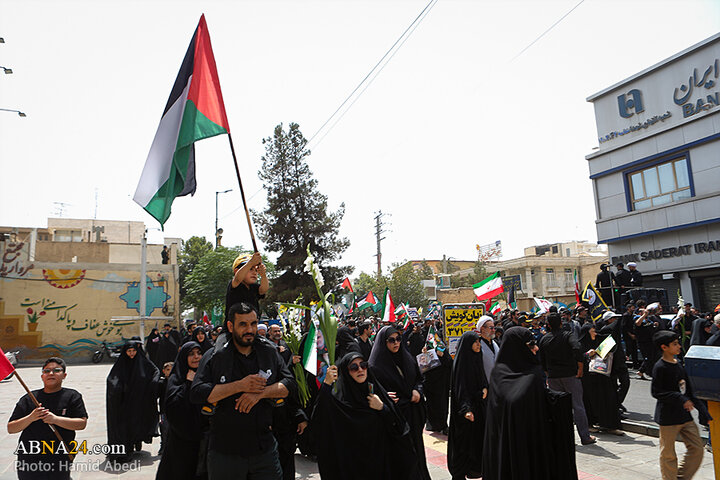 تشییع پیکر شهید «محمدسعید ایزدی»