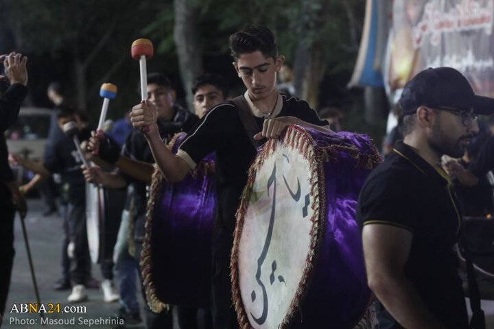 میزبانی محله چهارراه نادر شهر تبریز از عزاداران حسینی