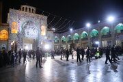 Galeri Foto: Pawai Duka Malam Tasua'i Husaini di Haram Syah Ceragh di Shiraz