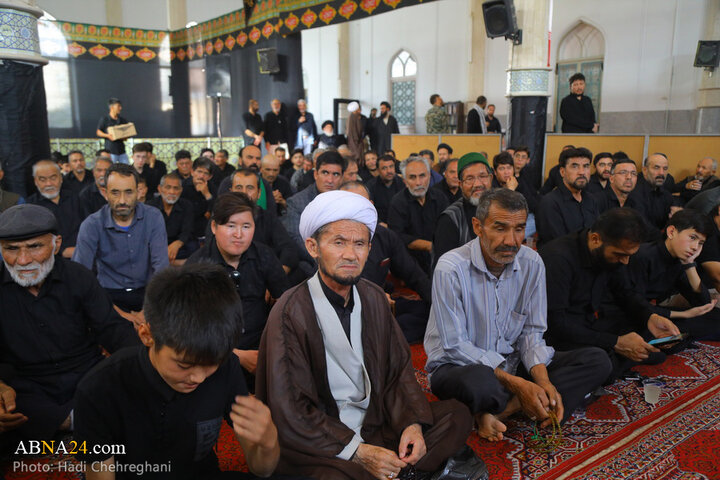 مراسم بزرگداشت شهدای اقتدار ایران توسط مهاجران افغانستانی مقیم شهر قم