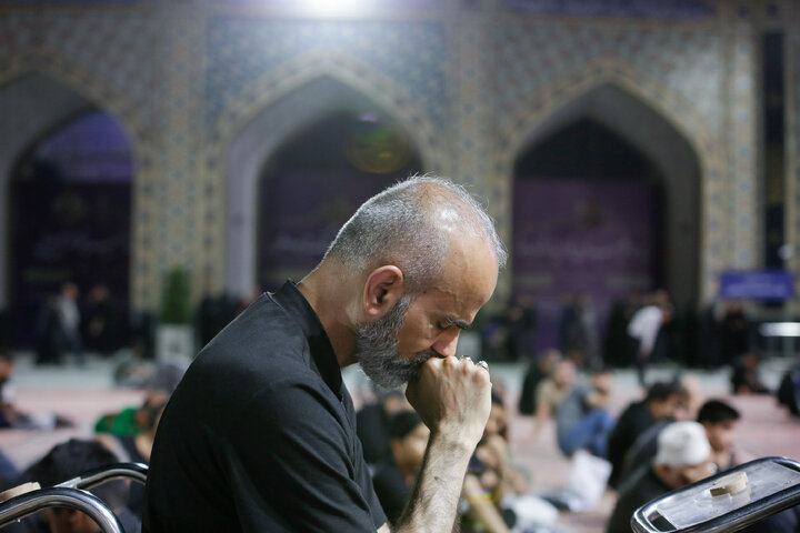 تقرير مصور/ برنامج« أبو القربة» في الحرم الرضوي الشریف