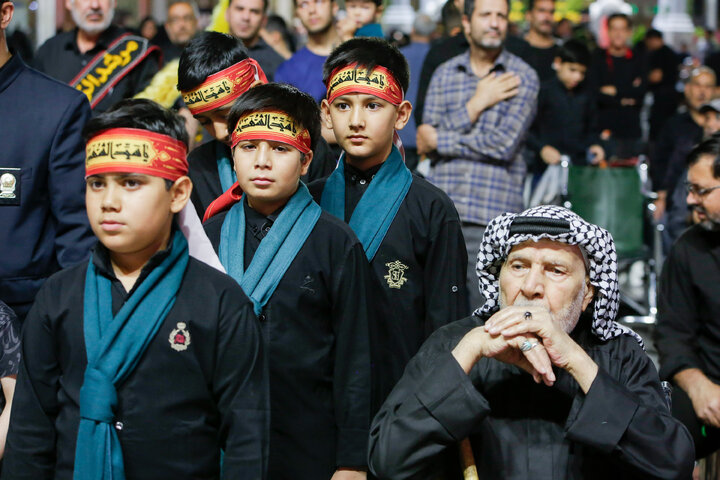 تقرير مصور/ برنامج« أبو القربة» في الحرم الرضوي الشریف