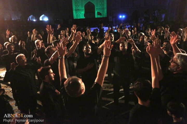 مراسم عزاداری دهه اول محرم در هیئت رزمندگان اسلام شهر اصفهان