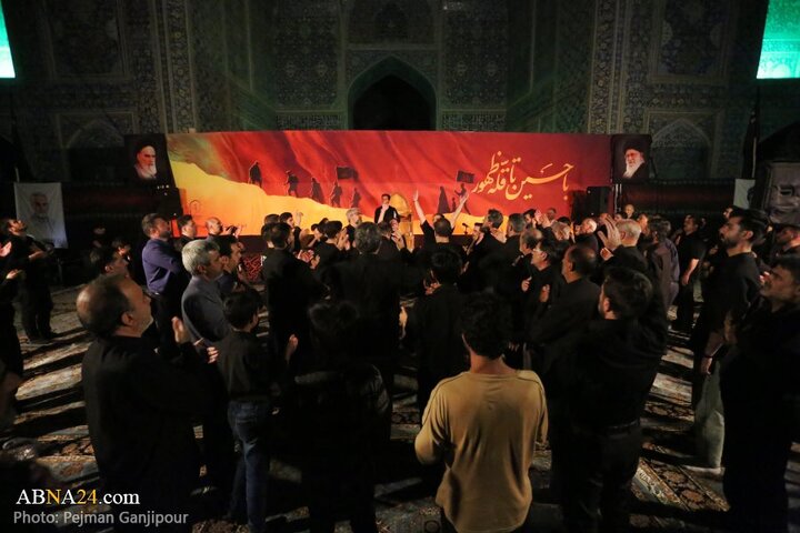 مراسم عزاداری دهه اول محرم در هیئت رزمندگان اسلام شهر اصفهان