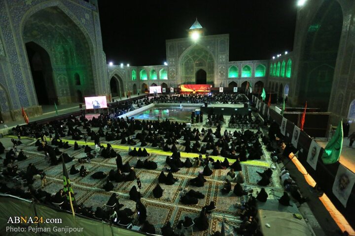 مراسم عزاداری دهه اول محرم در هیئت رزمندگان اسلام شهر اصفهان