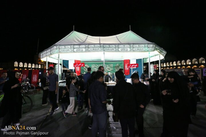 مراسم عزاداری دهه اول محرم در هیئت رزمندگان اسلام شهر اصفهان