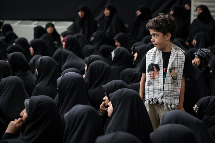 Photos: Third night of Muharram mourning ceremonies on eve of Tasu’a held in the Imam Khomeini (ra) Hussainiyah