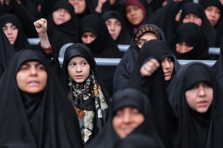 Photos: Third night of Muharram mourning ceremonies on eve of Tasu’a held in the Imam Khomeini (ra) Hussainiyah