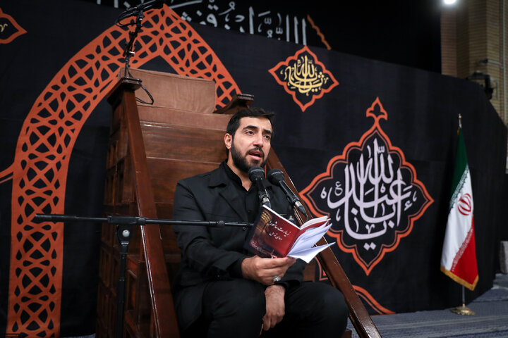 Photos: Third night of Muharram mourning ceremonies on eve of Tasu’a held in the Imam Khomeini (ra) Hussainiyah