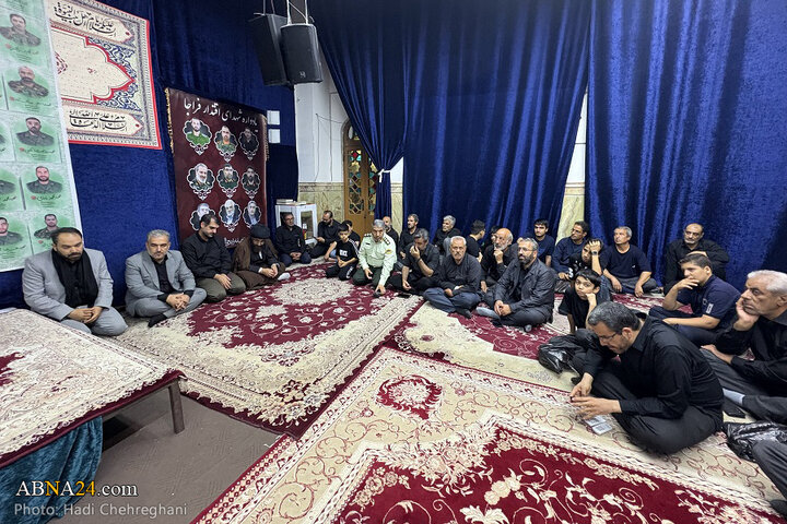 مراسم عزاداری دهه اول ماه محرم در هیئت لرستانی‌های مقیم قم