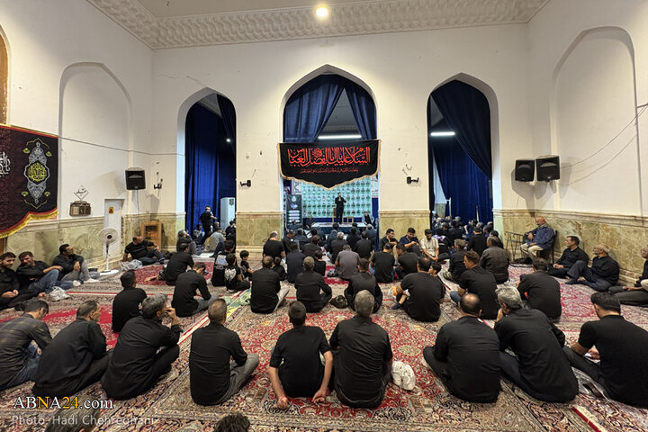 مراسم عزاداری دهه اول ماه محرم در هیئت لرستانی‌های مقیم قم
