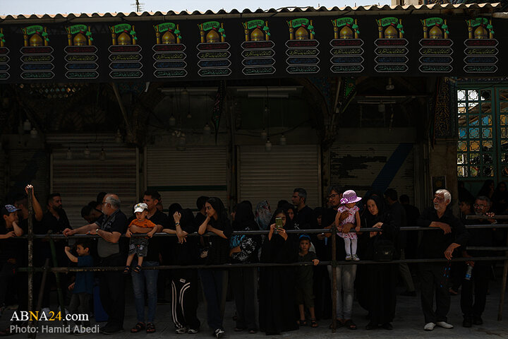 عزاداری مردم شهر قم در روز تاسوعای حسینی