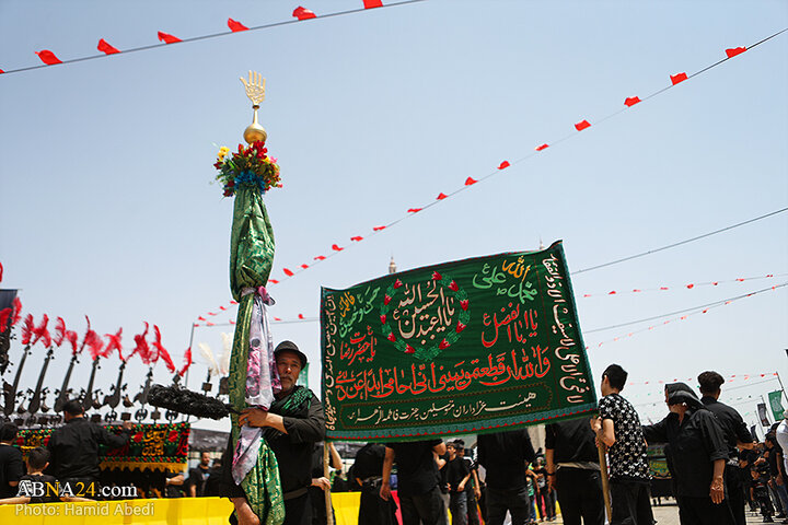 عزاداری مردم شهر قم در روز تاسوعای حسینی