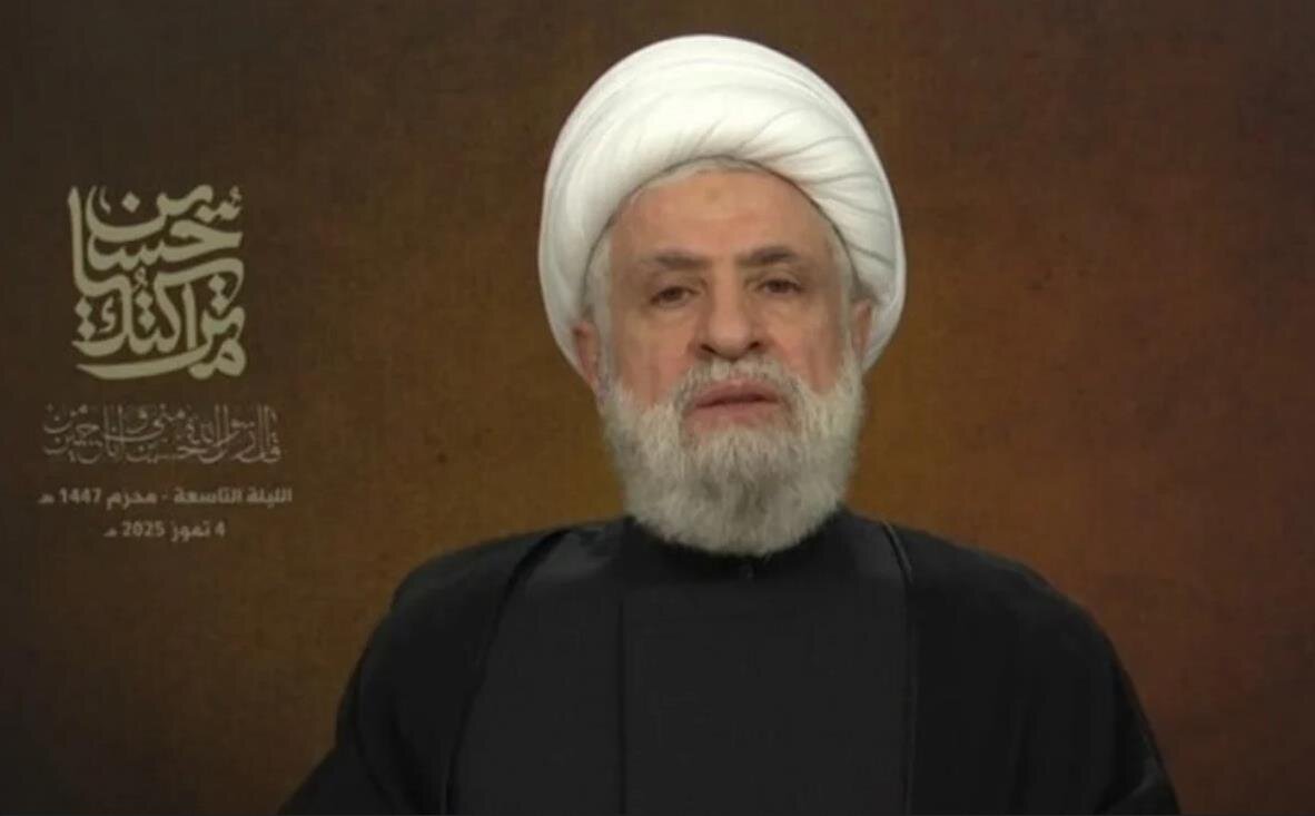 الشيخ قاسم مخاطبا الذين يطالبون تسليم السلاح: أنّ المقاومة وشعبها لا يقبلان الاستسلام