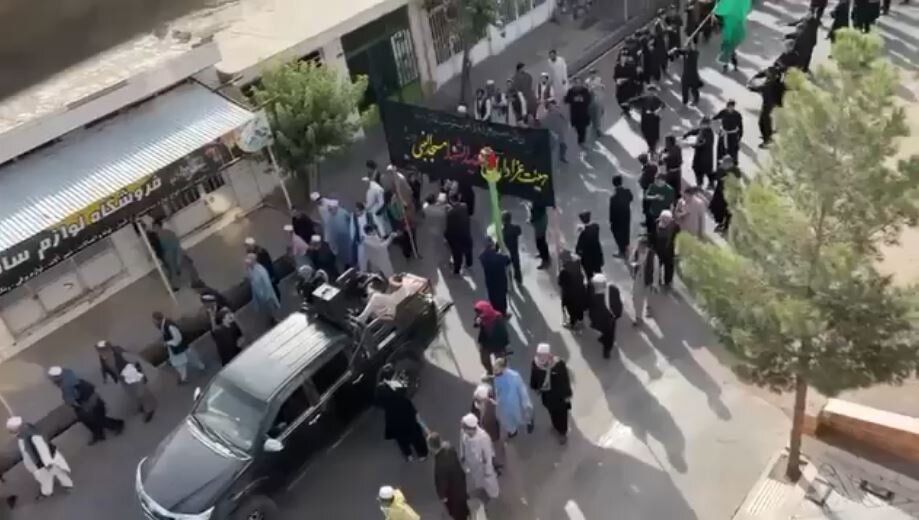 ویدیو | دسته عزاداری تاسوعای شیعیان هرات علی‌رغم ممنوعیت طالبان