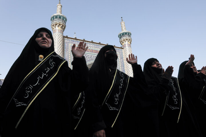 تقرير مصور/ مراسم عزاء تاسوعاء الحسین في الحرم الرضوي الشریف