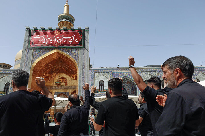 تقرير مصور/ مراسم عزاء تاسوعاء الحسین في الحرم الرضوي الشریف