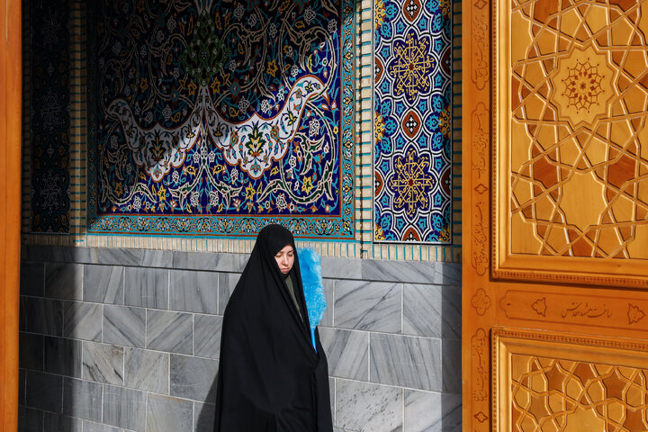 تقرير مصور/ مراسم عزاء تاسوعاء الحسین في الحرم الرضوي الشریف