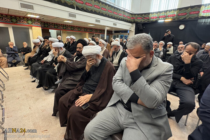 Raporê Wêne: Merasima Şêxiyê Roja Tasuyayê Husenî di Mala Mêrcî’ên Taqlîdê de li Bajêrê Qom