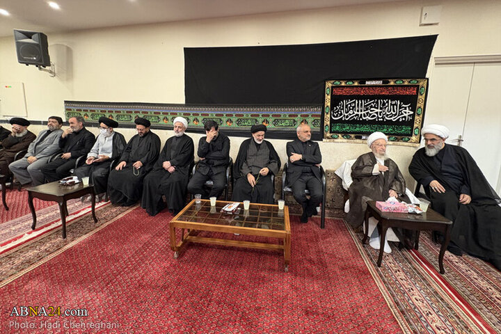 Raporê Wêne: Merasima Şêxiyê Roja Tasuyayê Husenî di Mala Mêrcî’ên Taqlîdê de li Bajêrê Qom