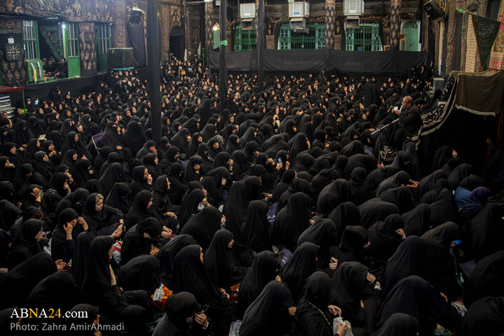 عزاداری حضرت اباعبدلله الحسین(ع) در حسینیه سادات اخوی تهران