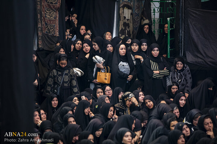 عزاداری حضرت اباعبدلله الحسین(ع) در حسینیه سادات اخوی تهران