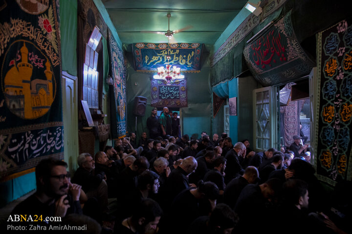 عزاداری حضرت اباعبدلله الحسین(ع) در حسینیه سادات اخوی تهران