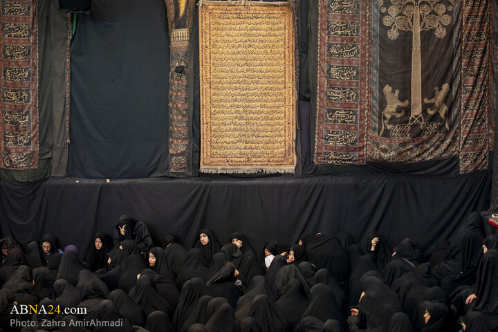 عزاداری حضرت اباعبدلله الحسین(ع) در حسینیه سادات اخوی تهران