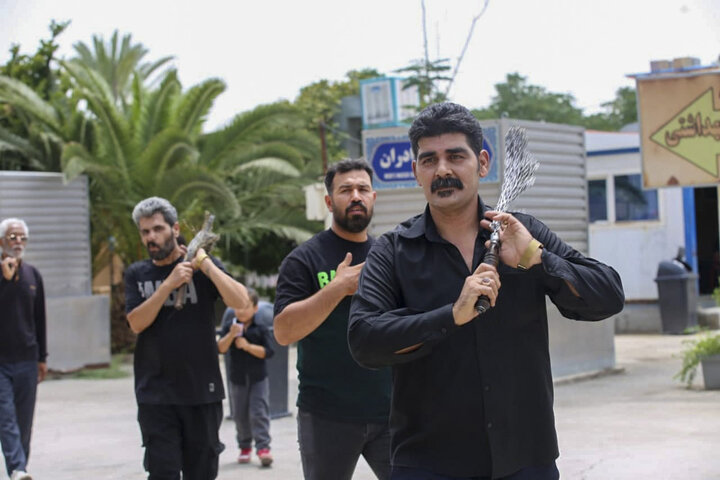 تصاویر| عزاداری هیئات مذهبی شیراز در جوار حرم مطهر سیدعلاالدین حسین(ع)