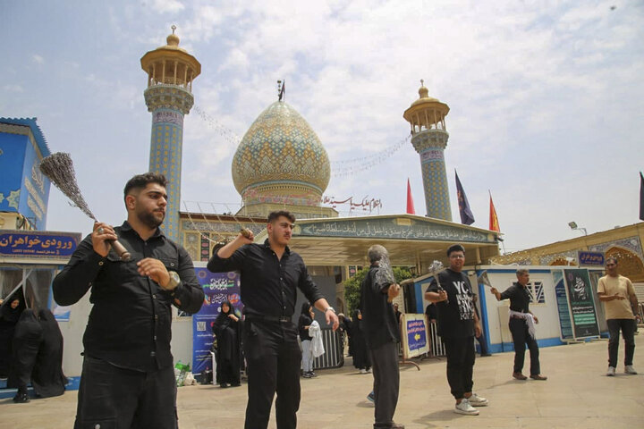 تصاویر| عزاداری هیئات مذهبی شیراز در جوار حرم مطهر سیدعلاالدین حسین(ع)