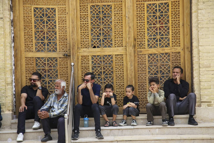 تصاویر| عزاداری هیئات مذهبی شیراز در جوار حرم مطهر سیدعلاالدین حسین(ع)
