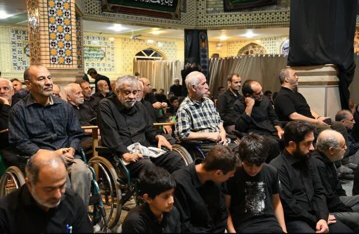 تصاویر| مراسم عزاداری هیئات مختلف شیراز در شب عاشورای حسینی