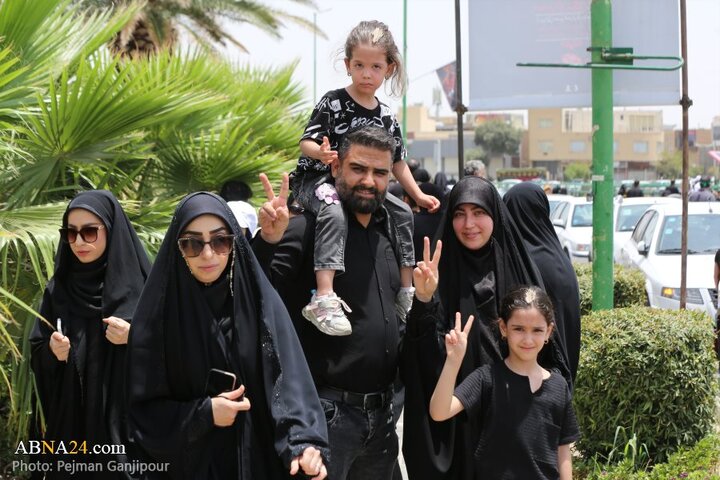 قافله عزا و حماسه هیئت «رزمندگان اسلام» اصفهان در روز عاشورای حسینی